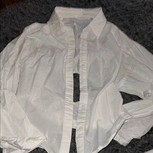 ASTR the label Crisp White Button-Up Shirt size S